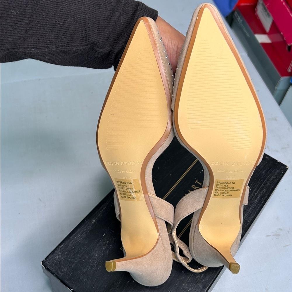 Colin Stuart Heels - Picture 8 of 15